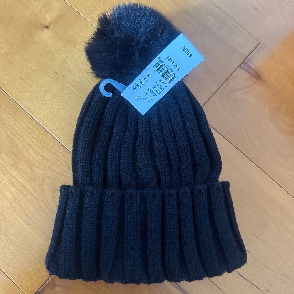 Pacsun black Pom Pom beanie NEW W TAGS